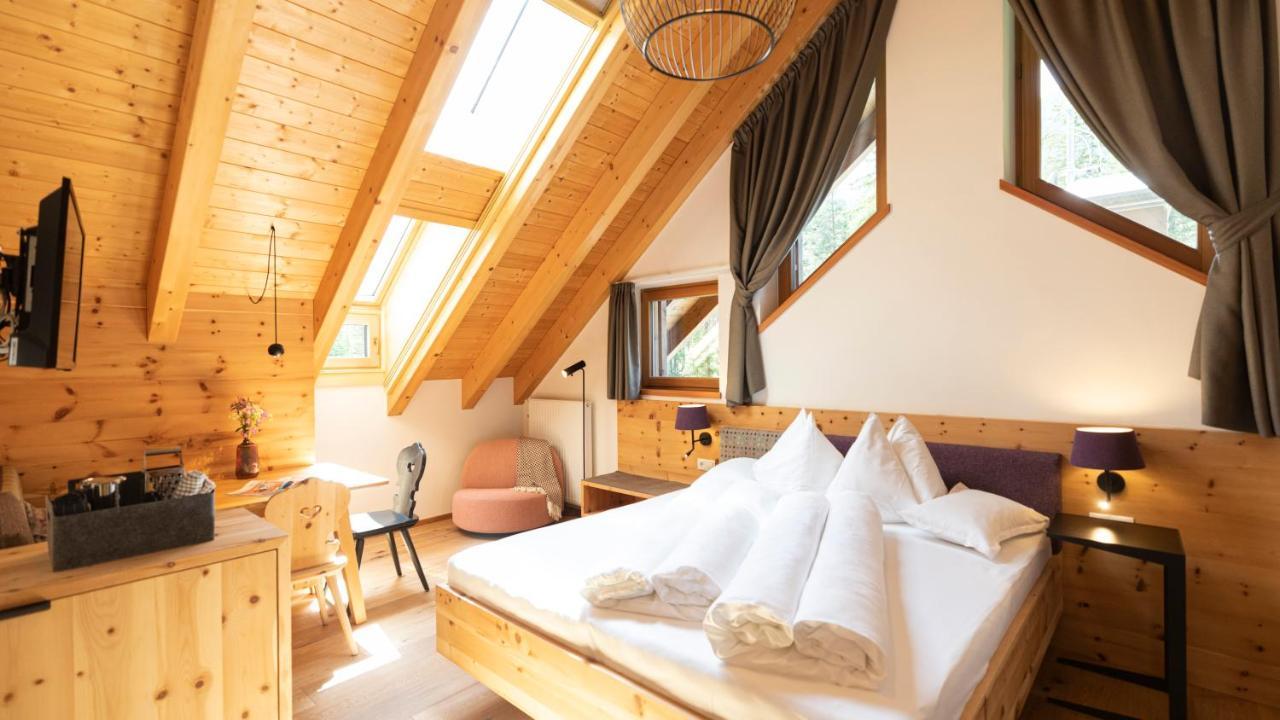 Natura Boutique Chalet Wellness Spa Dobbiaco Exterior foto