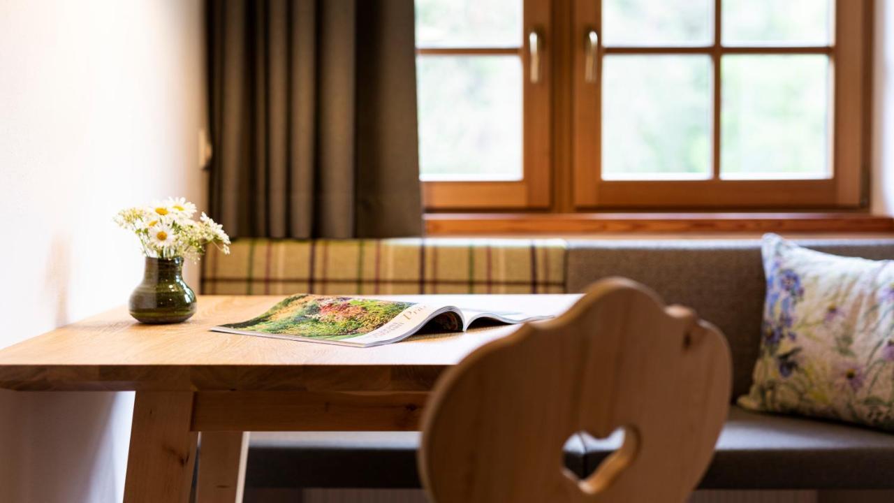 Natura Boutique Chalet Wellness Spa Dobbiaco Exterior foto