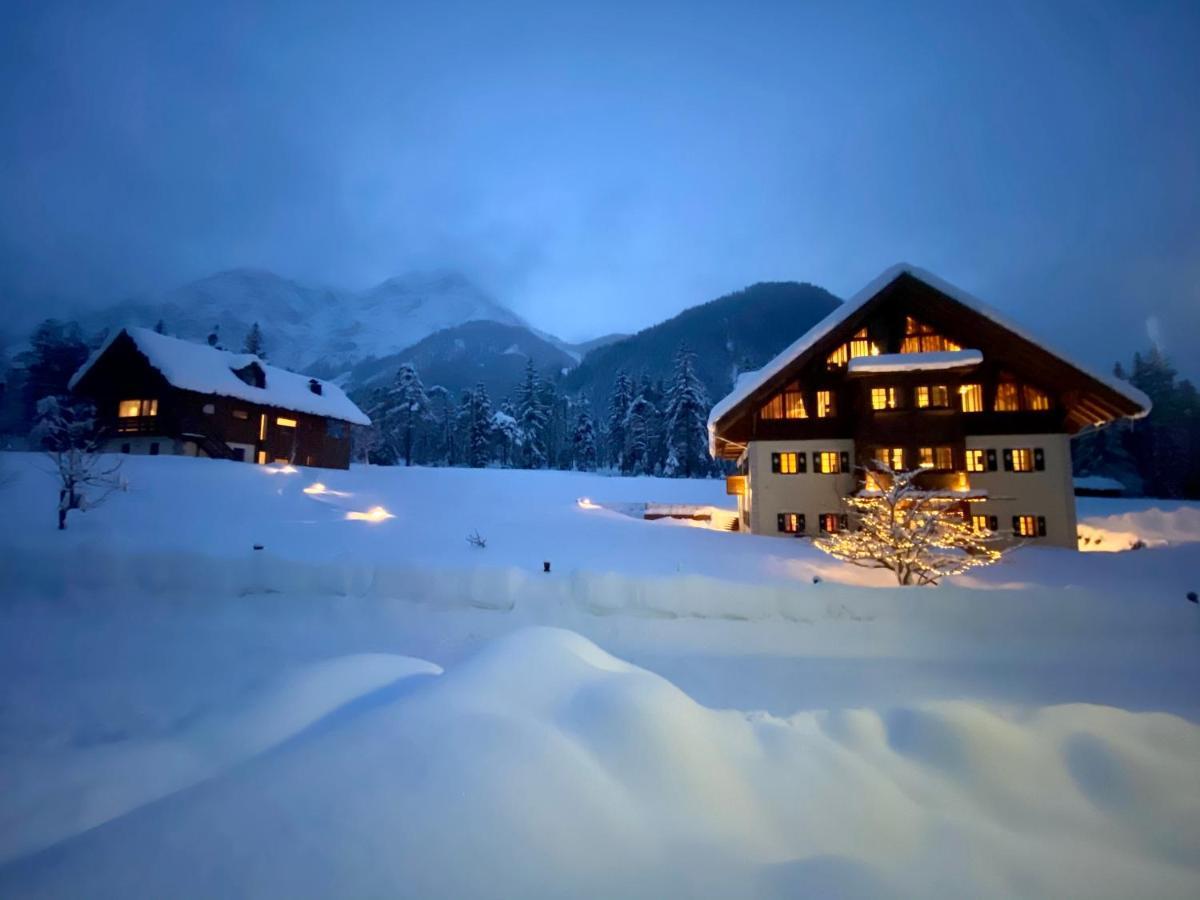Natura Boutique Chalet Wellness Spa Dobbiaco Exterior foto